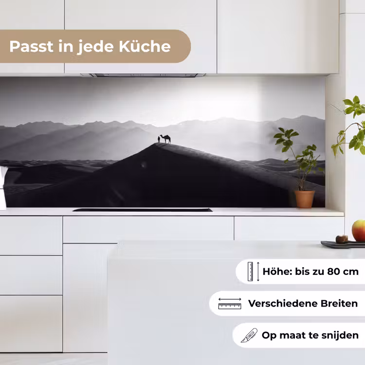 Mens - Kameel - Zandduin - Natuur - Monochroom keuken achterwand 2 middel -sfeer4_DE