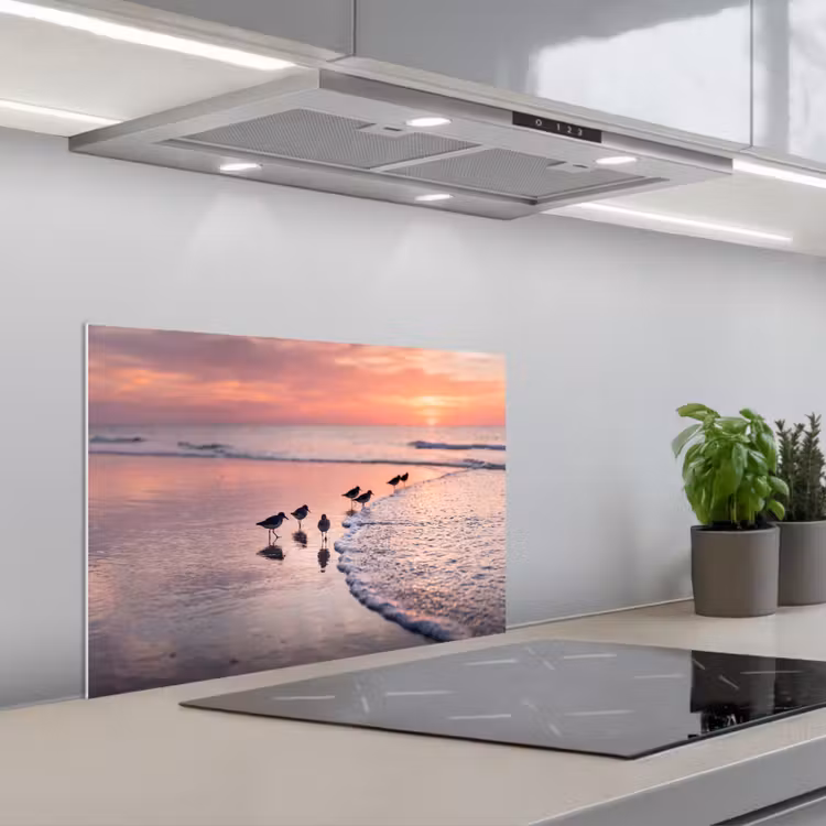 Meeuwen - Strand - Zee - Roze keuken achterwand spatscherm klein -3d_schuin