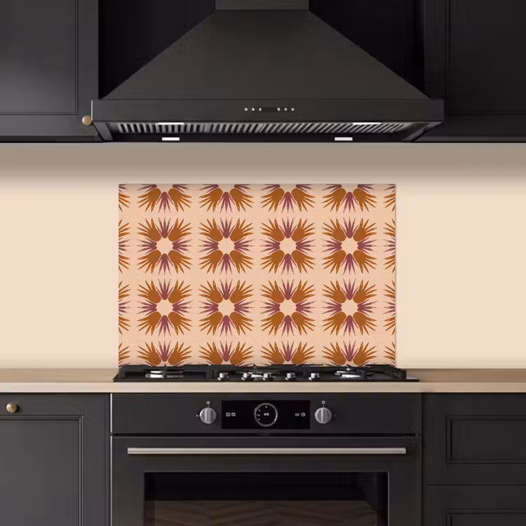 Ornament - Patroon - Oker keuken achterwand spatscherm klein 900 -sfeer1