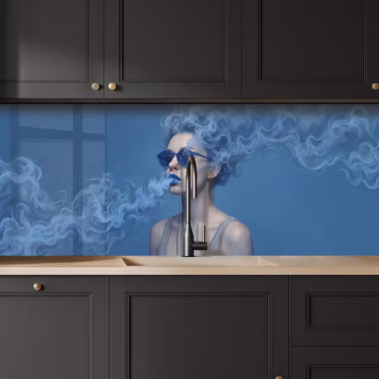 Portret - Zonnebril - Rook - Abstract - Blauw keuken achterwand 2 middel -sfeer1