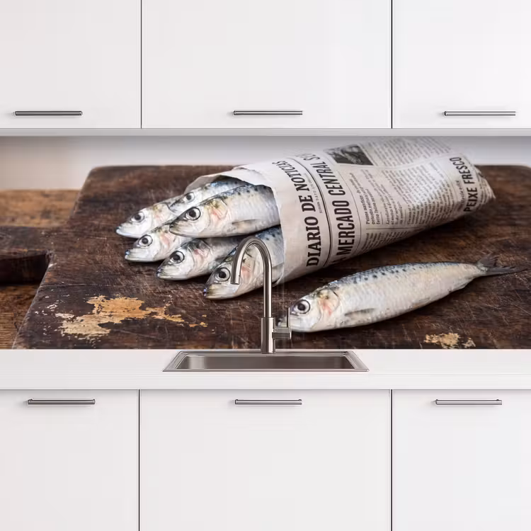 Küchenrückwand - Sardine – Zeitung – Schneidebrett - Sardientje - krant - snijplank keuken achterwand 2 middel