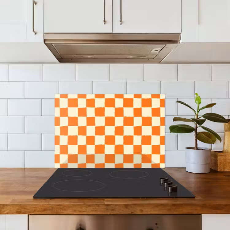 Schaak - Patroon - Oranje keuken achterwand spatscherm klein 900 -sfeer2