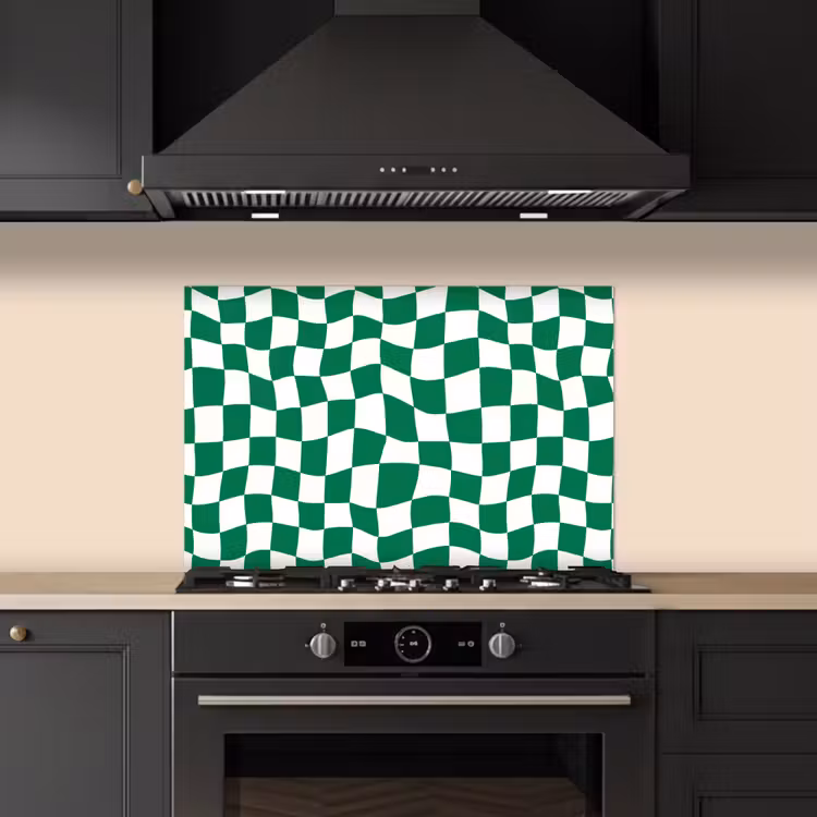 Schaakbord - Golvend - Groen keuken achterwand spatscherm klein 900 -sfeer1