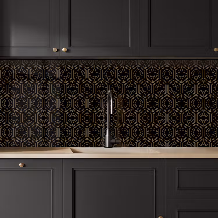 Zwart - Goud - Bloemenkern keuken achterwand 2 middel 871 -sfeer1