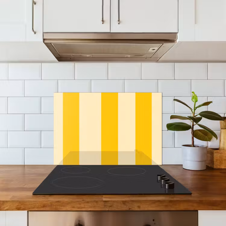 Strepen - Klassiek - Geel keuken achterwand spatscherm klein 900 -sfeer2