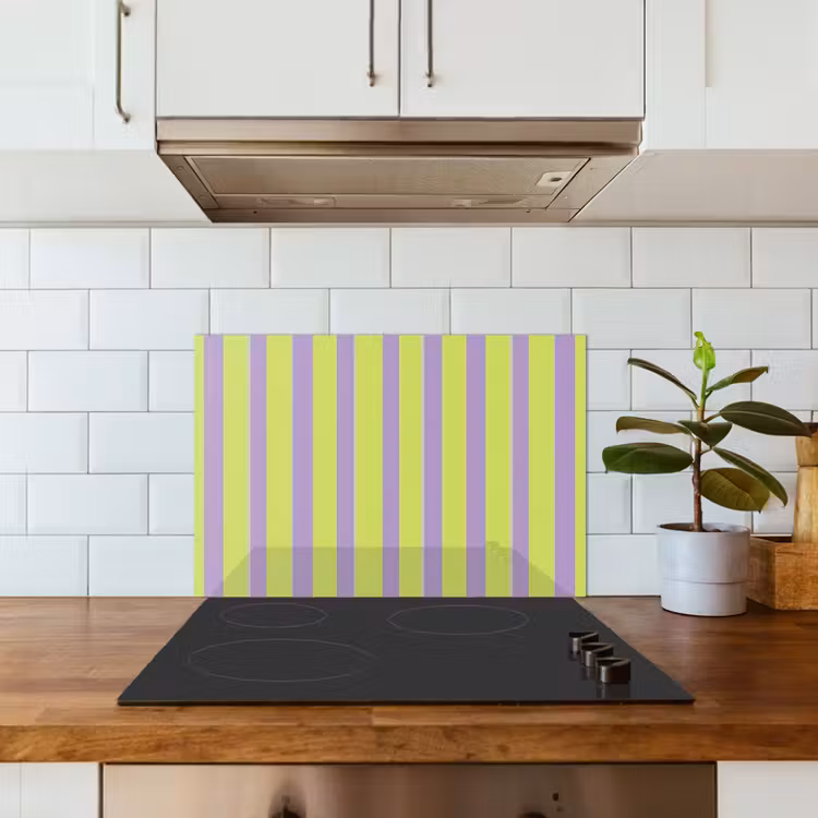 Strepen - Patroon - Groen keuken achterwand spatscherm klein 900 -sfeer2