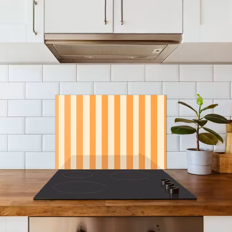 Strepen - Patroon - Oranje keuken achterwand spatscherm klein 900 -sfeer2