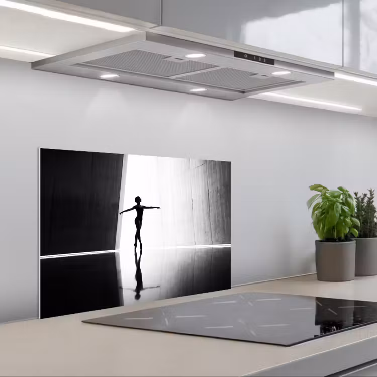 Danser - Silhouette - Kunst - Modern - Zwart-wit keuken achterwand spatscherm klein -3d_schuin