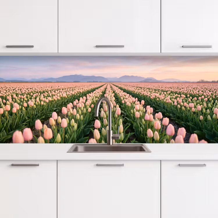 Tulpen - Landschap - Roze keuken achterwand 2 middel -3d