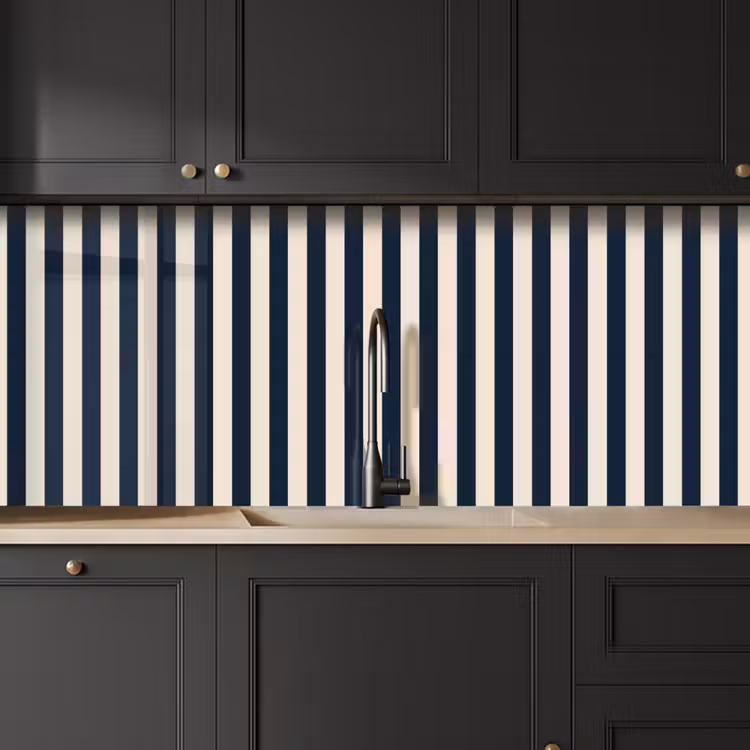 Verticale strepen - Blauw - Crème keuken achterwand 2 middel 871 -sfeer1
