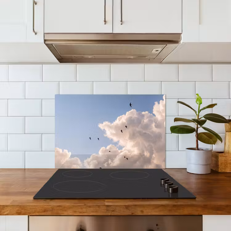 Vogel - Vlucht - Wolken - Natuur - Blauw keuken achterwand spatscherm klein -sfeer2