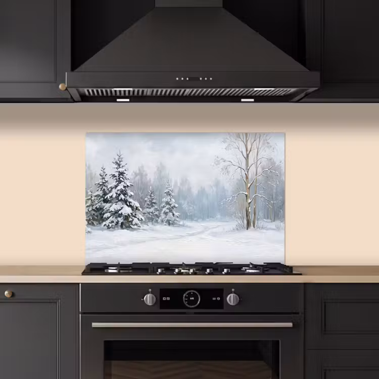 Bospad - Dennen - Sneeuw - Winter - Rustgevend keuken achterwand spatscherm klein -sfeer1