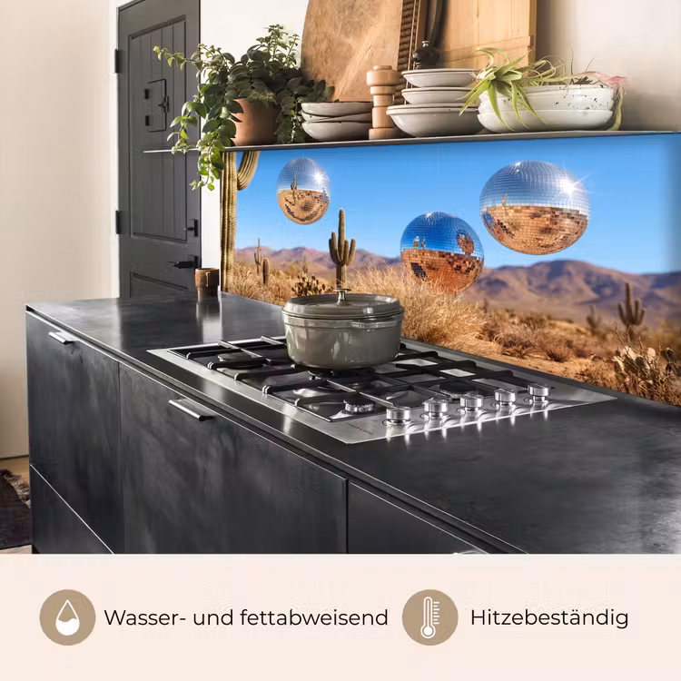 Küchenrückwand - Wüste – Spiegelkugel – Kunst - Woestijn - Spiegelbal - Kunst keuken achterwand 2 middel