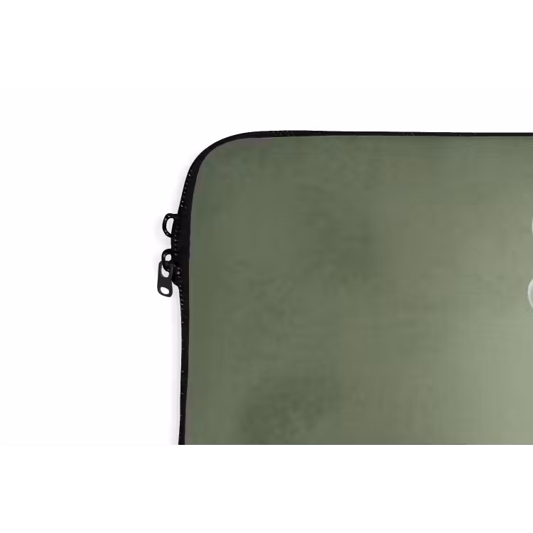 Soak it all in - Hond - Bad laptophoes neopreen klein -detail