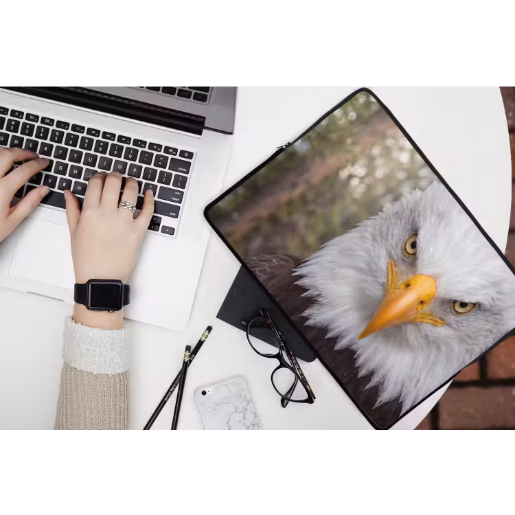 Amerikaans - Zeearend - Portret - Geel laptophoes neopreen klein -bureau
