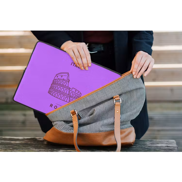 Architectuur - Colosseum - Rome - Minimalistisch - Paars laptophoes neopreen klein -tas