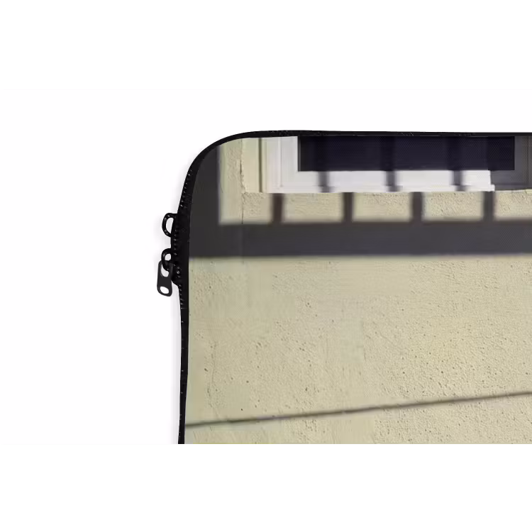 Badpak - Schaduw - Muur - Zomer - Minimalistisch laptophoes neopreen klein -detail