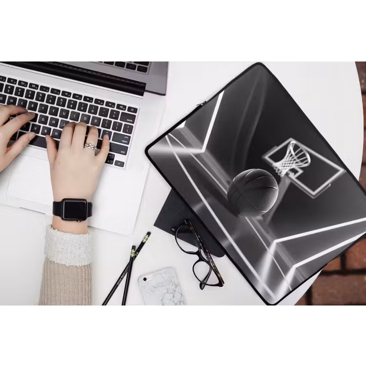 Basketbal - Basketbalveld - Lichtlijnen laptophoes neopreen klein -bureau