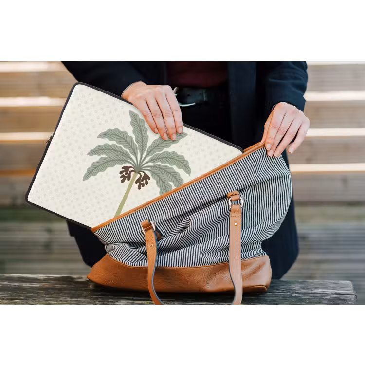 Boom - Bladeren - Groen - Decoratief - Beige laptophoes neopreen klein -tas