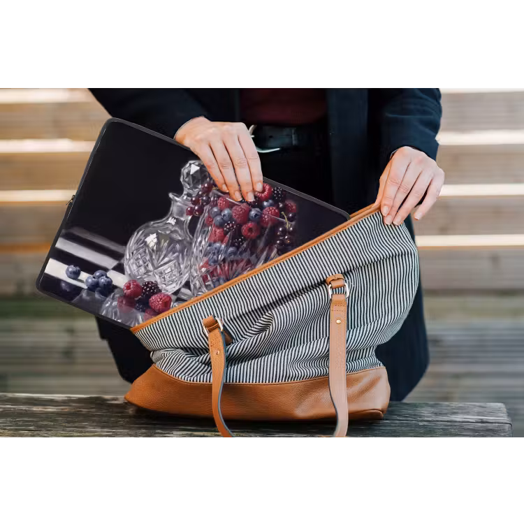 Laptop hülle - Beeren – Kristall – Stillleben - Bessen - Kristal - Stilleven laptophoes neopreen klein