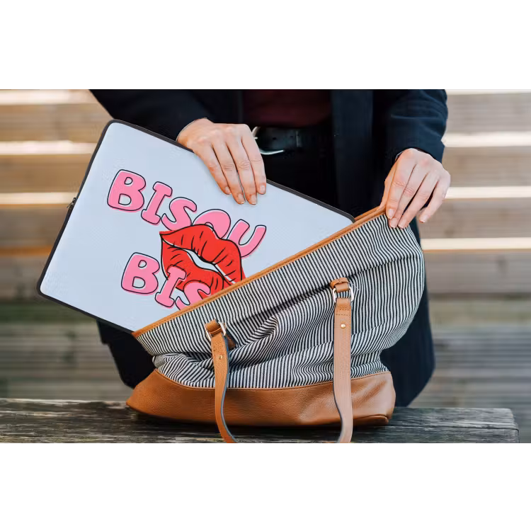 Bisou - Blauw - Roze - Lippen laptophoes neopreen klein -tas