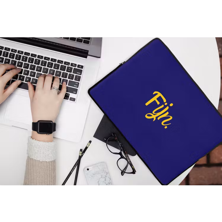 Blauw - Geel - Fijn laptophoes neopreen klein -bureau