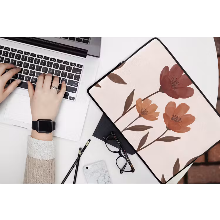 Bloemen - Abstract - Modern - Bruin - Decoratief laptophoes neopreen klein -bureau