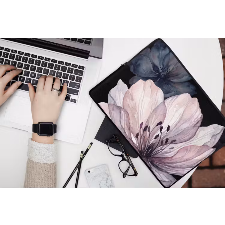 Bloemen - Aquarel - Modern - Roze - Donker laptophoes neopreen klein -bureau