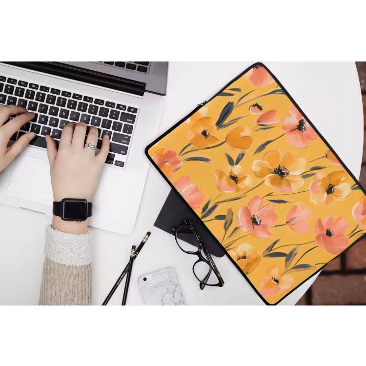 Bloemen - Geschilderd - Geel laptophoes neopreen klein -bureau