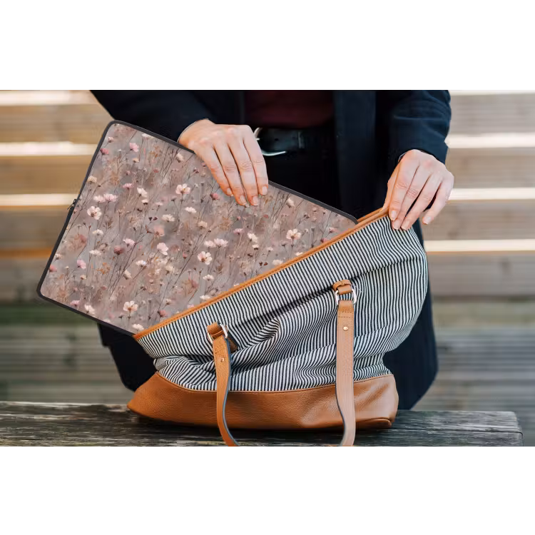 Bloemen - Wild - Pastel laptophoes neopreen klein 279 -tas