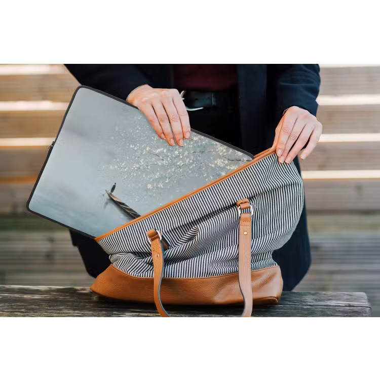 Bloesems - Minimalistisch - Wateroppervlak - Boot laptophoes neopreen klein -tas