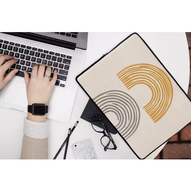 Bogen - Lijnen - Oranje - Minimalistisch laptophoes neopreen klein -bureau