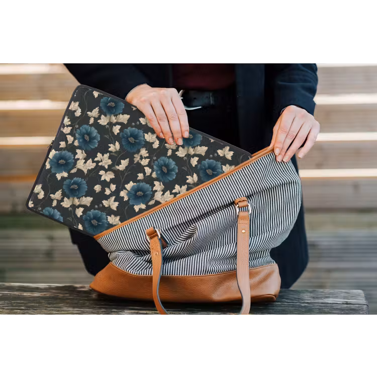 Botanisch - Bloemen - Blauw laptophoes neopreen klein 279 -tas