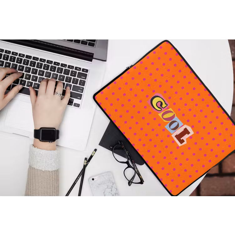 Cool - Stippen - Oranje laptophoes neopreen klein -bureau