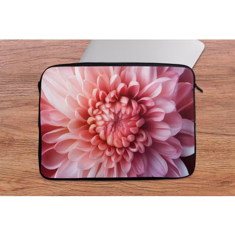 Dahlia - Bloem - Close up - Roze laptophoes neopreen klein -tafel