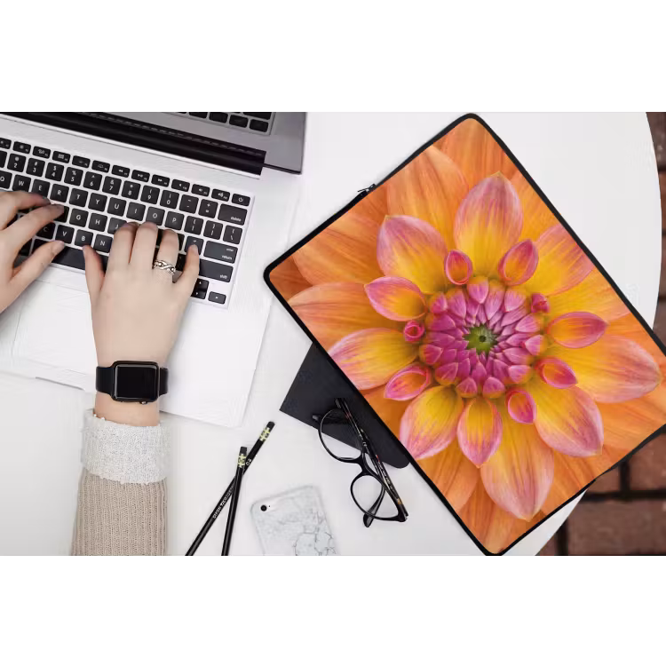 Dahlia - Bloem - Oranje laptophoes neopreen klein -bureau