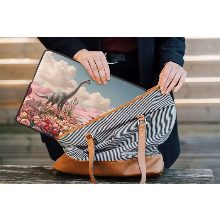 Laptop hülle - Dinosaurier – Rosa – Landschaft - Dinosaurus - Roze - Landschap laptophoes neopreen klein