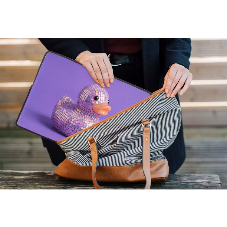 Disco - Eend - Paars laptophoes neopreen klein -tas