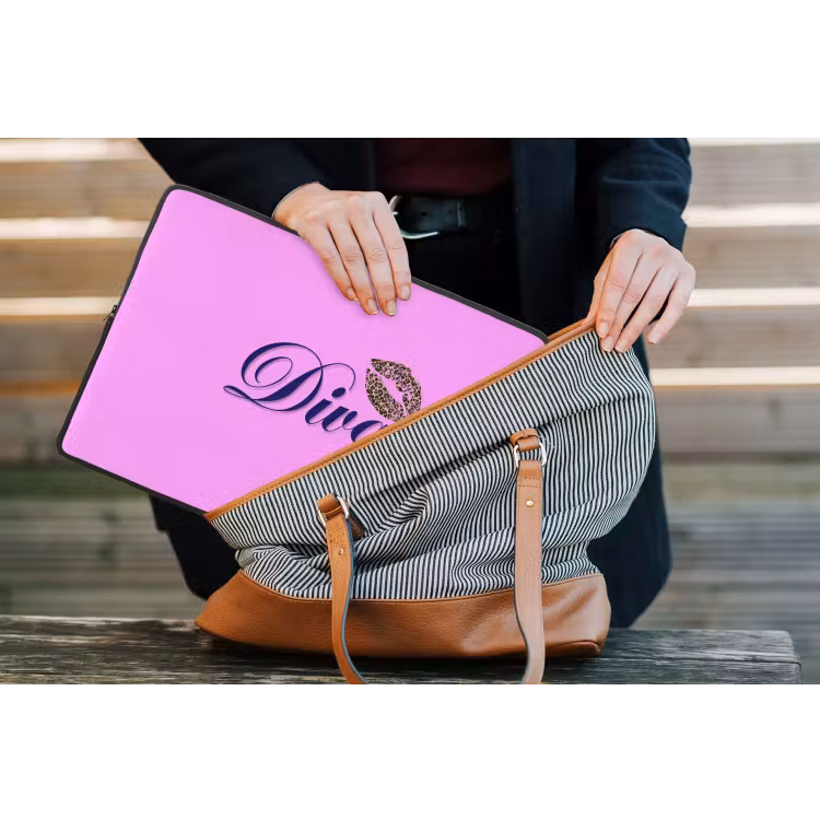Diva - Lip - Panterprint - Roze laptophoes neopreen klein -tas