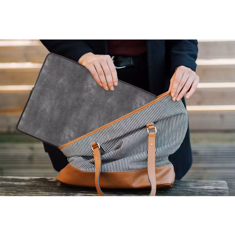 Donkergrijs - Ruw - Beton laptophoes neopreen klein 279 -tas