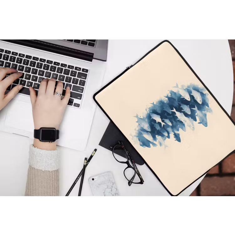 Vissen - Minimalistisch - Blauw laptophoes neopreen klein -bureau