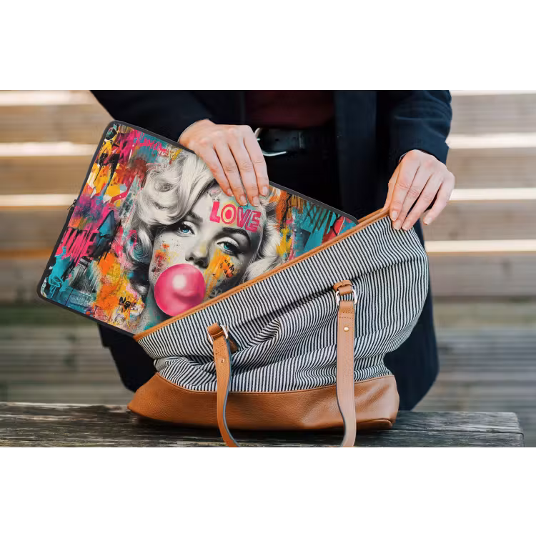 Vrouw - Kauwgom - Graffiti - Neonkleuren laptophoes neopreen klein -tas