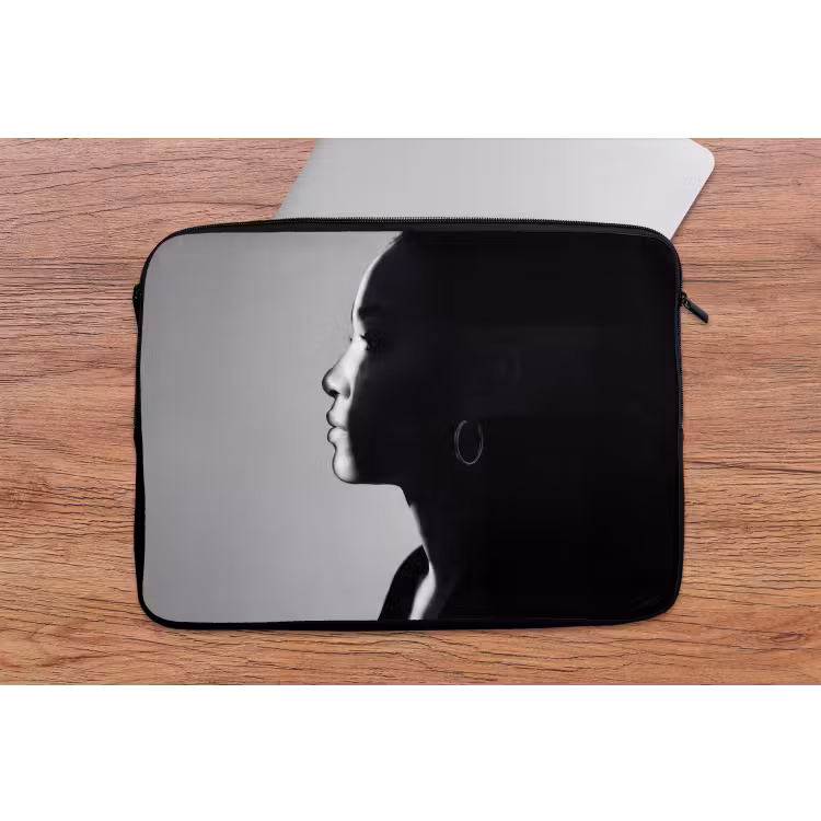 Vrouw - Profiel - Mensen - Zwart-wit laptophoes neopreen klein -tafel