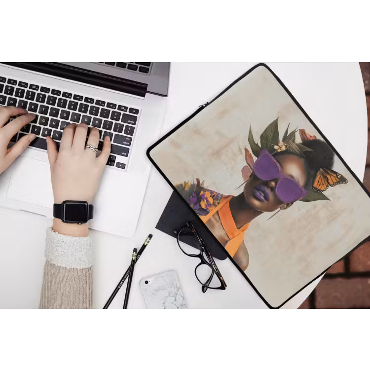Vrouw - Zonnebril - Vlinder - Bloemen laptophoes neopreen klein -bureau