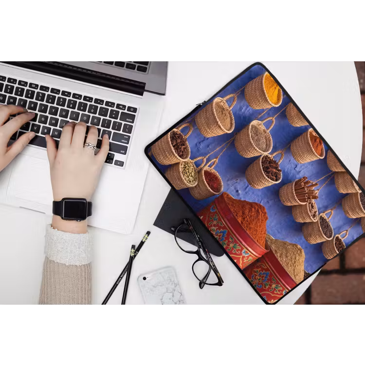 Laptop hülle - Gewürze – Körbe – Markt - Kruiden - Manden - Markt laptophoes neopreen klein