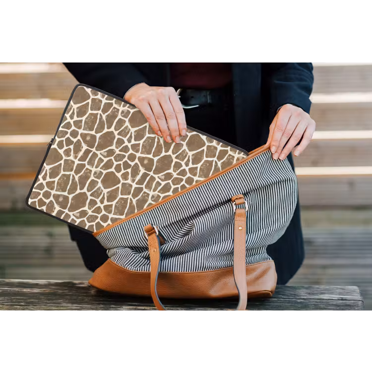 Giraf - Klassiek - Bruin laptophoes neopreen klein 279 -tas