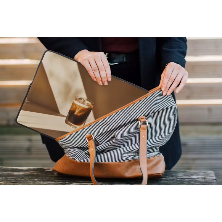 Glas - Ijskoffie - Schaduw - Bruin laptophoes neopreen klein -tas
