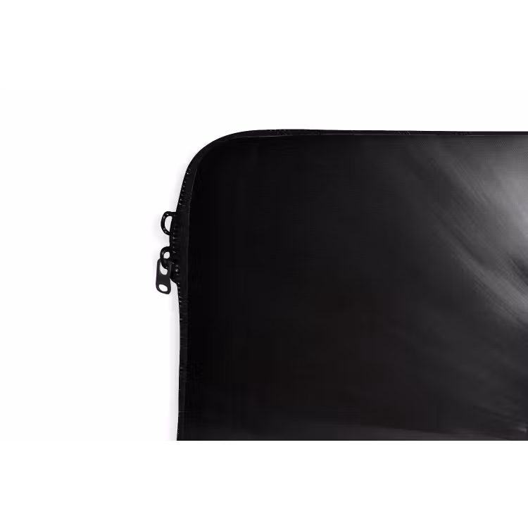 Golfbal - Wazig - Zwart laptophoes neopreen klein -detail