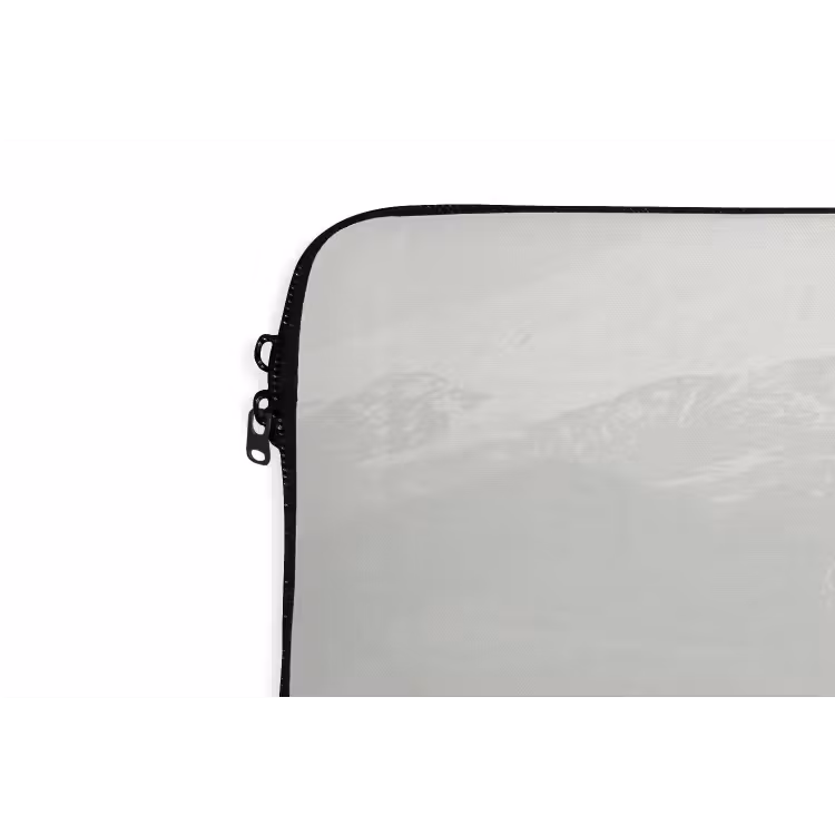 Grijs - Berg - Paarden laptophoes neopreen klein -detail