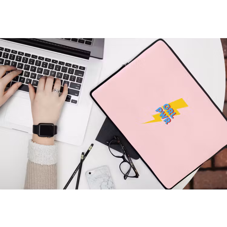 Grl pwr - Bliksem - Roze laptophoes neopreen klein -bureau